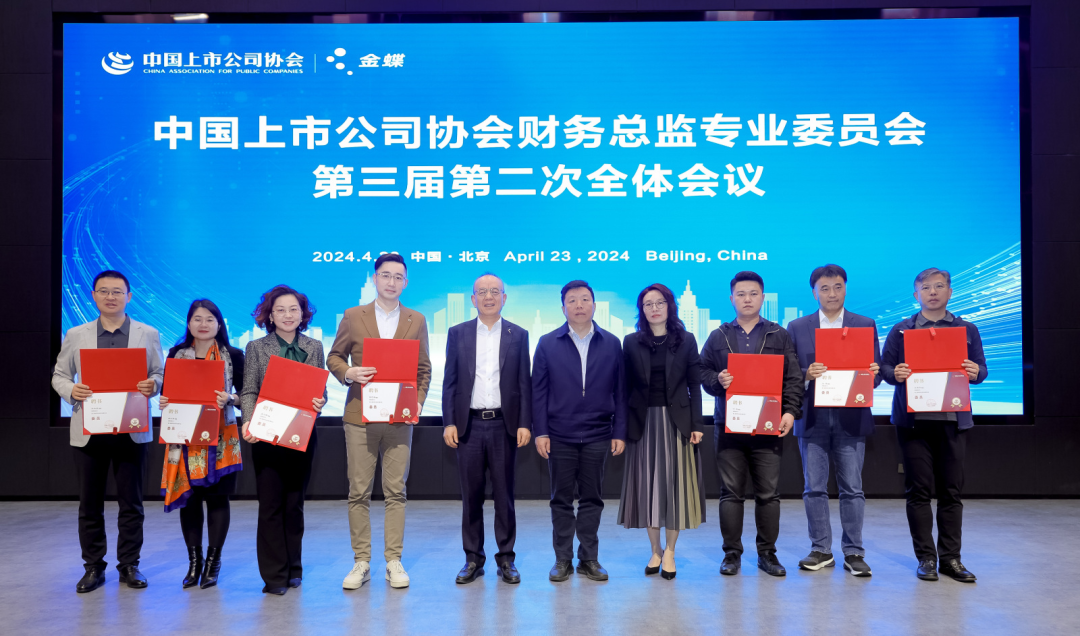 6646c51256b59.png 640 (3).png